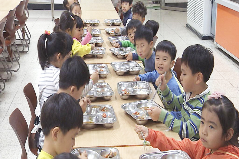 20190306김해시지역먹거리선순환체계구축초등학교급식.jpg