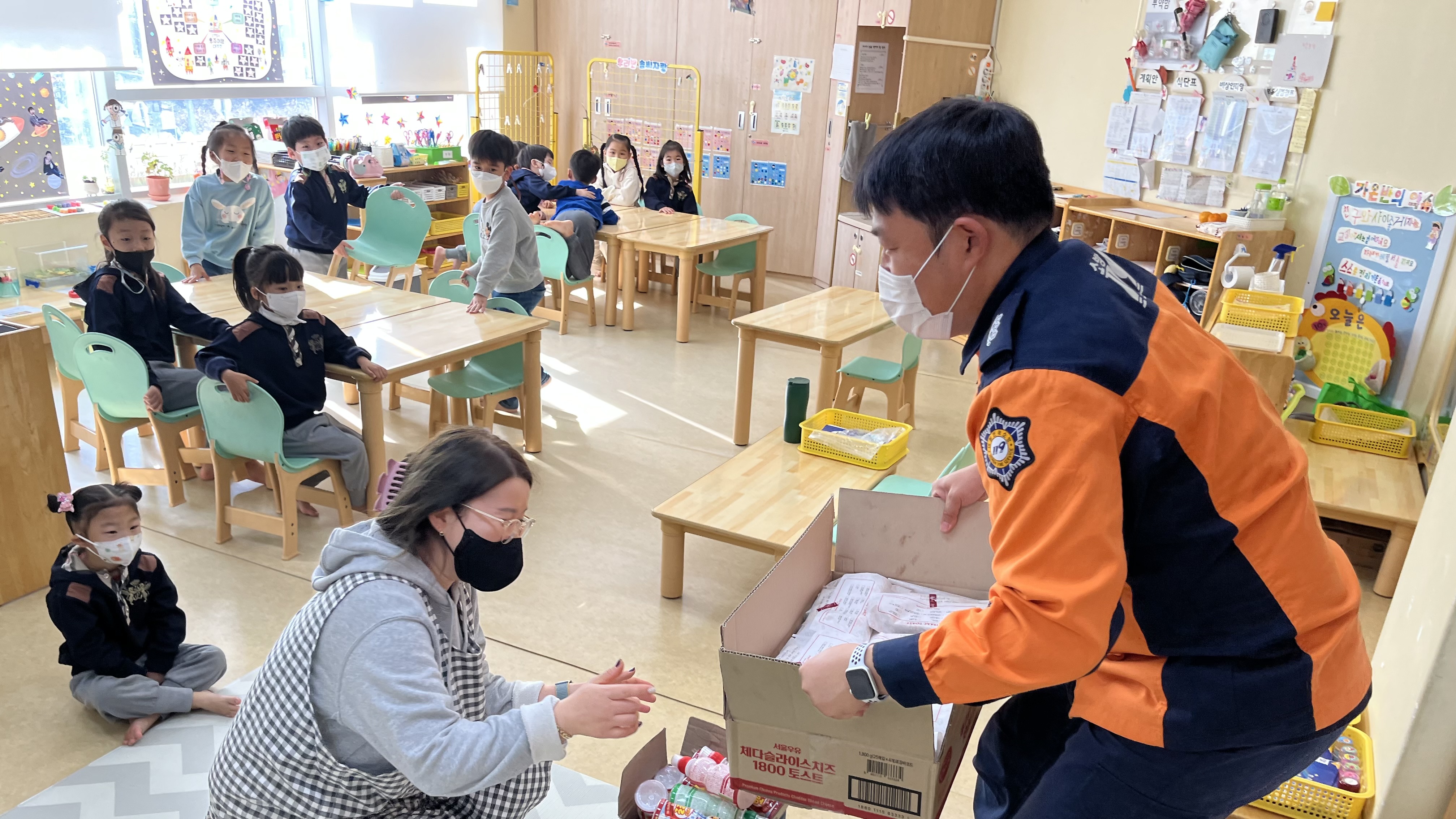 한국119청소년단소방안전교육(유치원).jpg