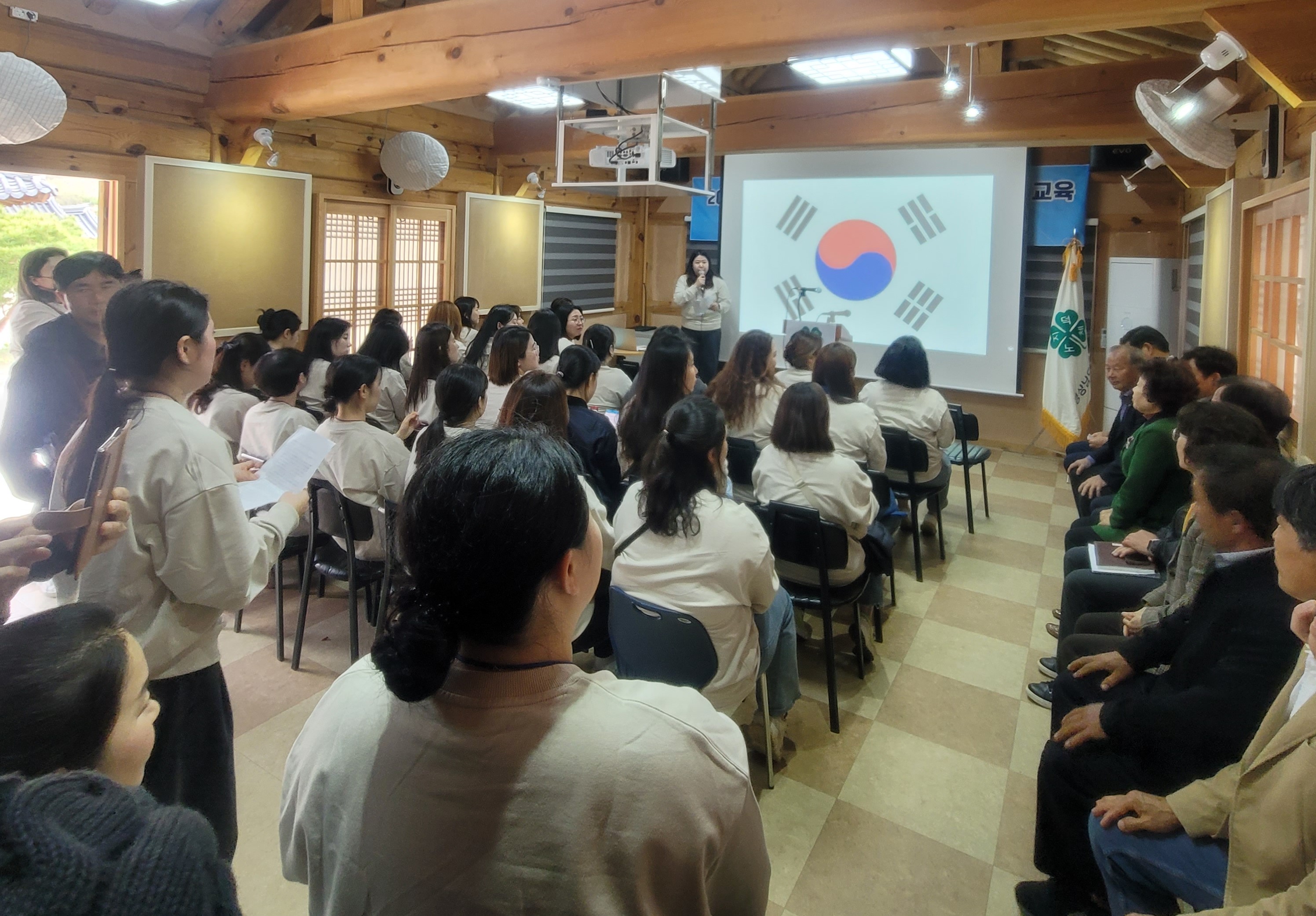 2023경남청년4-H여성회원역량강화교육사진3.jpg