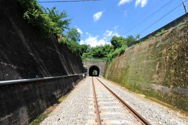 적량(赤良)터널