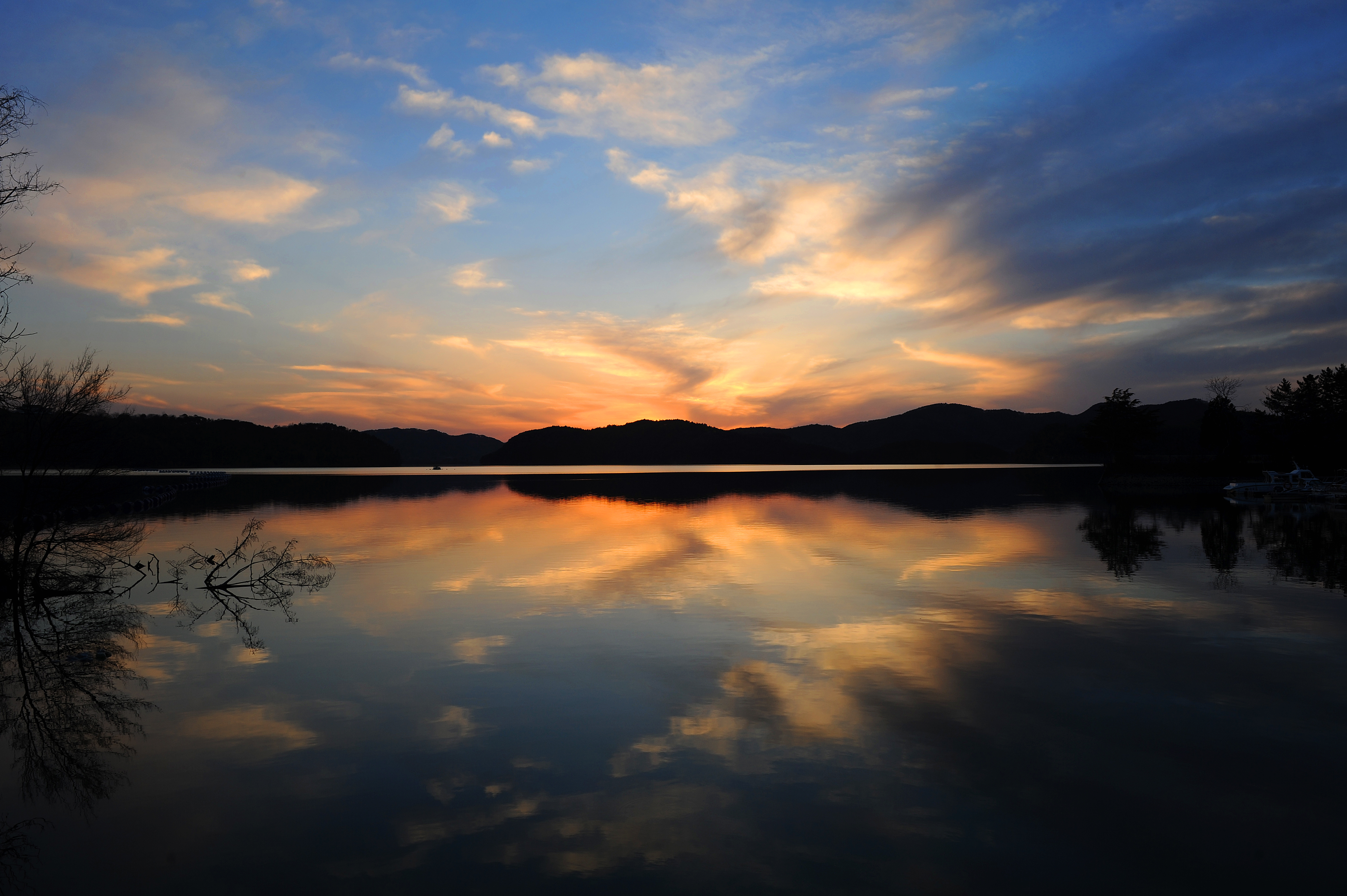 Jinyangho Lake file Image